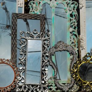 Mirrors & Frames